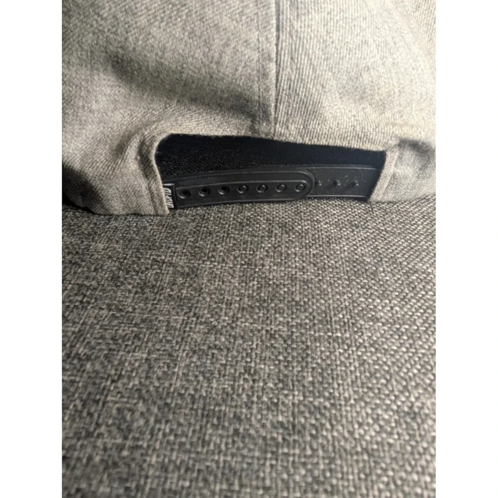 UNDEFEATED 5 Strikes Black Logo Snapback Gray Hat Wool Blend‎ One Size Cap